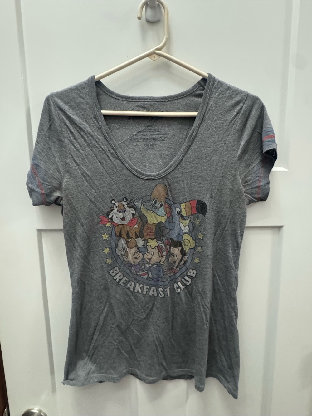Kellogg Breakfast Club Graphic V-Neck Short Sleeve Tee - Gray